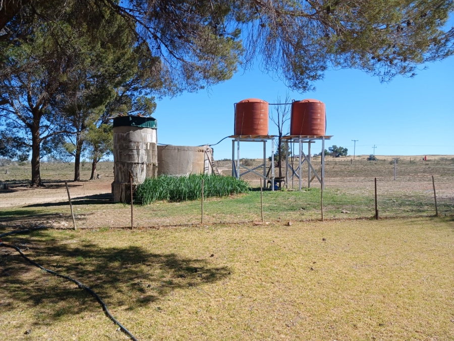 5 Bedroom Property for Sale in Tarkastad Eastern Cape